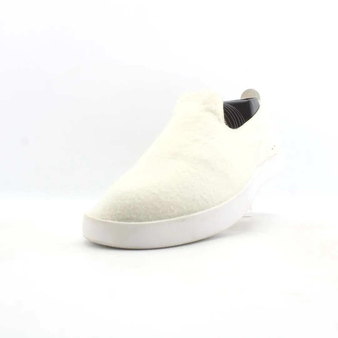 ALLBIRDS WOOL LOUNGERS