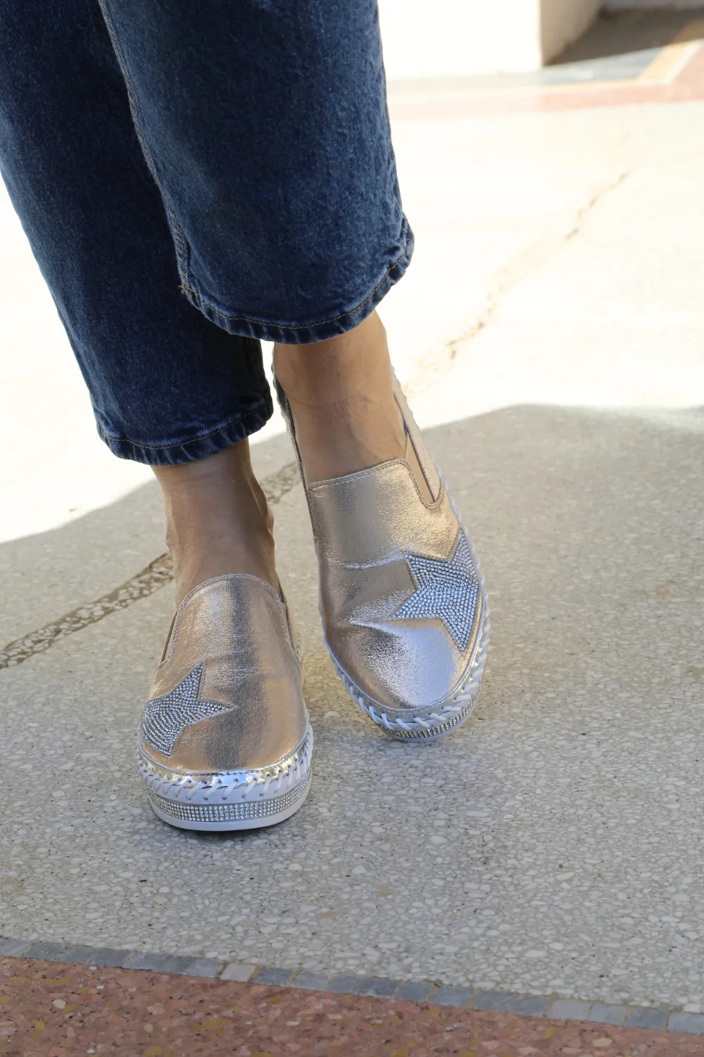 ARIANNE Champagne Leather Star Slip-Ons