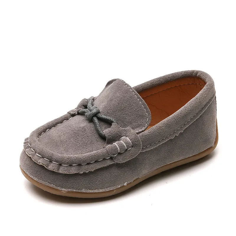Boys Solid Color Flats