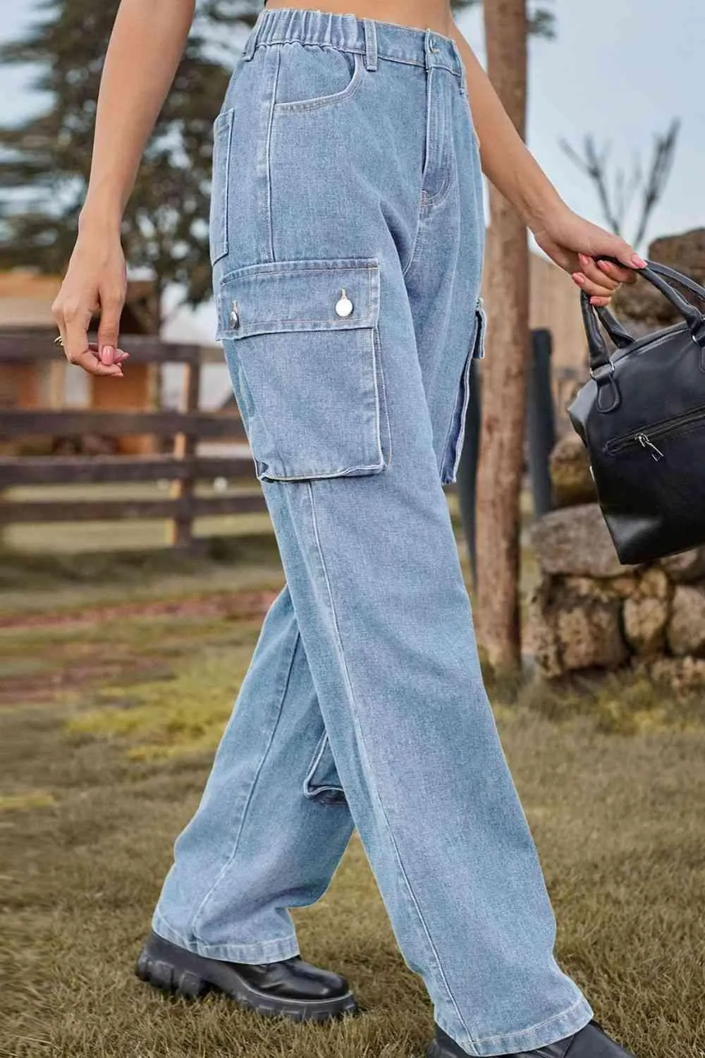 Chic Utilitarian Flap Pocket Cargo Jeans