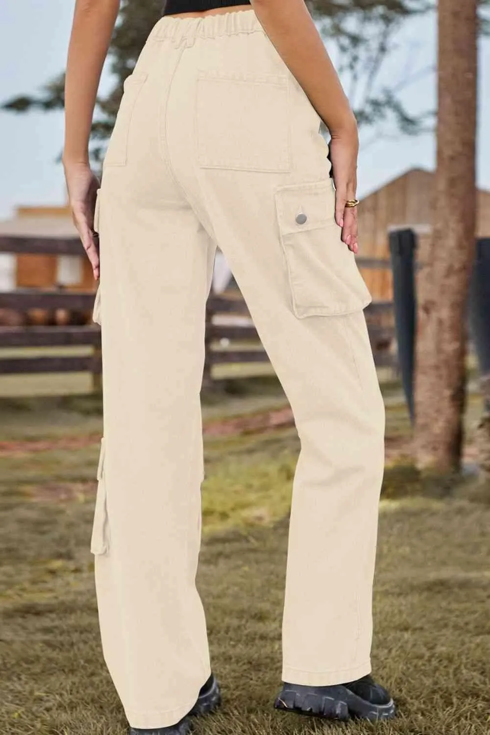 Chic Utilitarian Flap Pocket Cargo Jeans