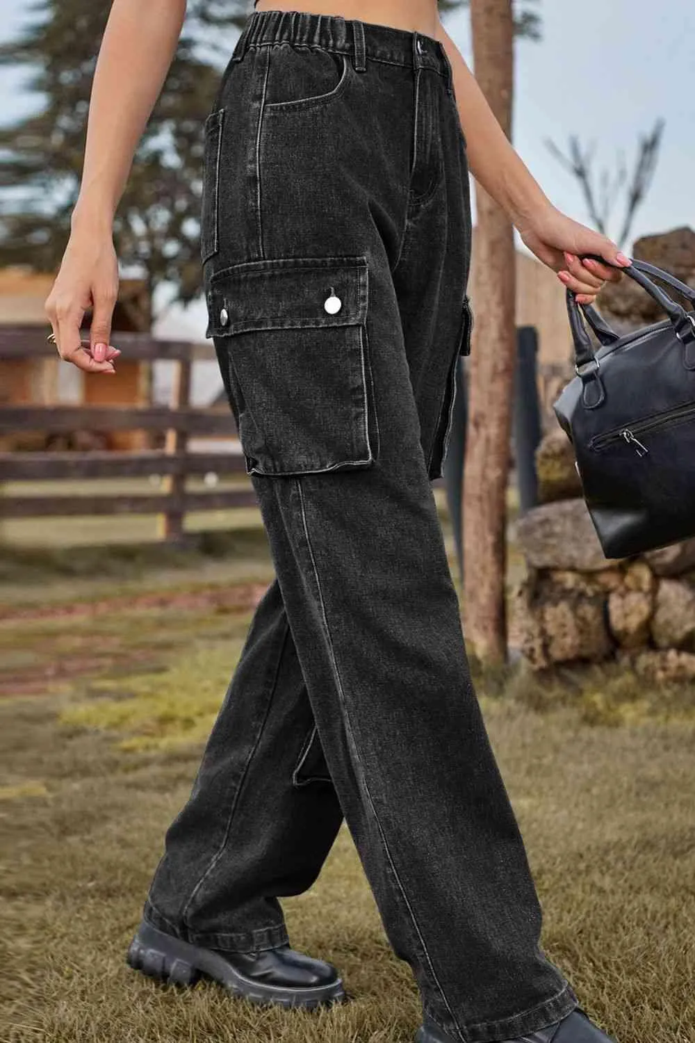 Chic Utilitarian Flap Pocket Cargo Jeans