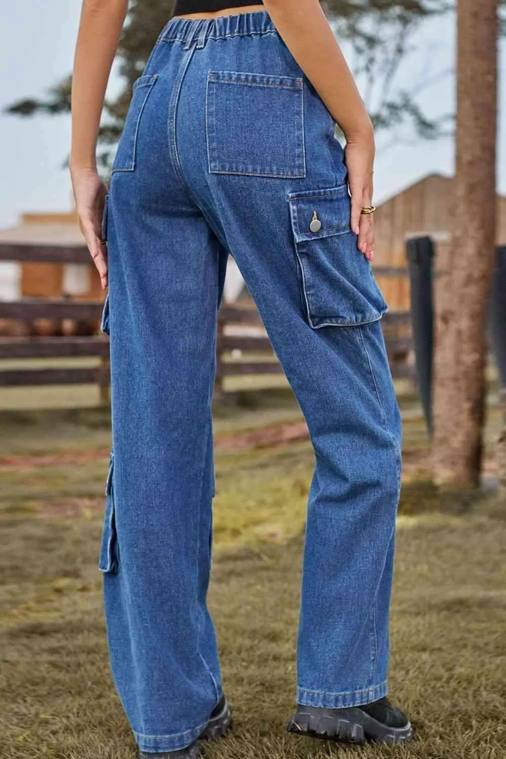 Chic Utilitarian Flap Pocket Cargo Jeans