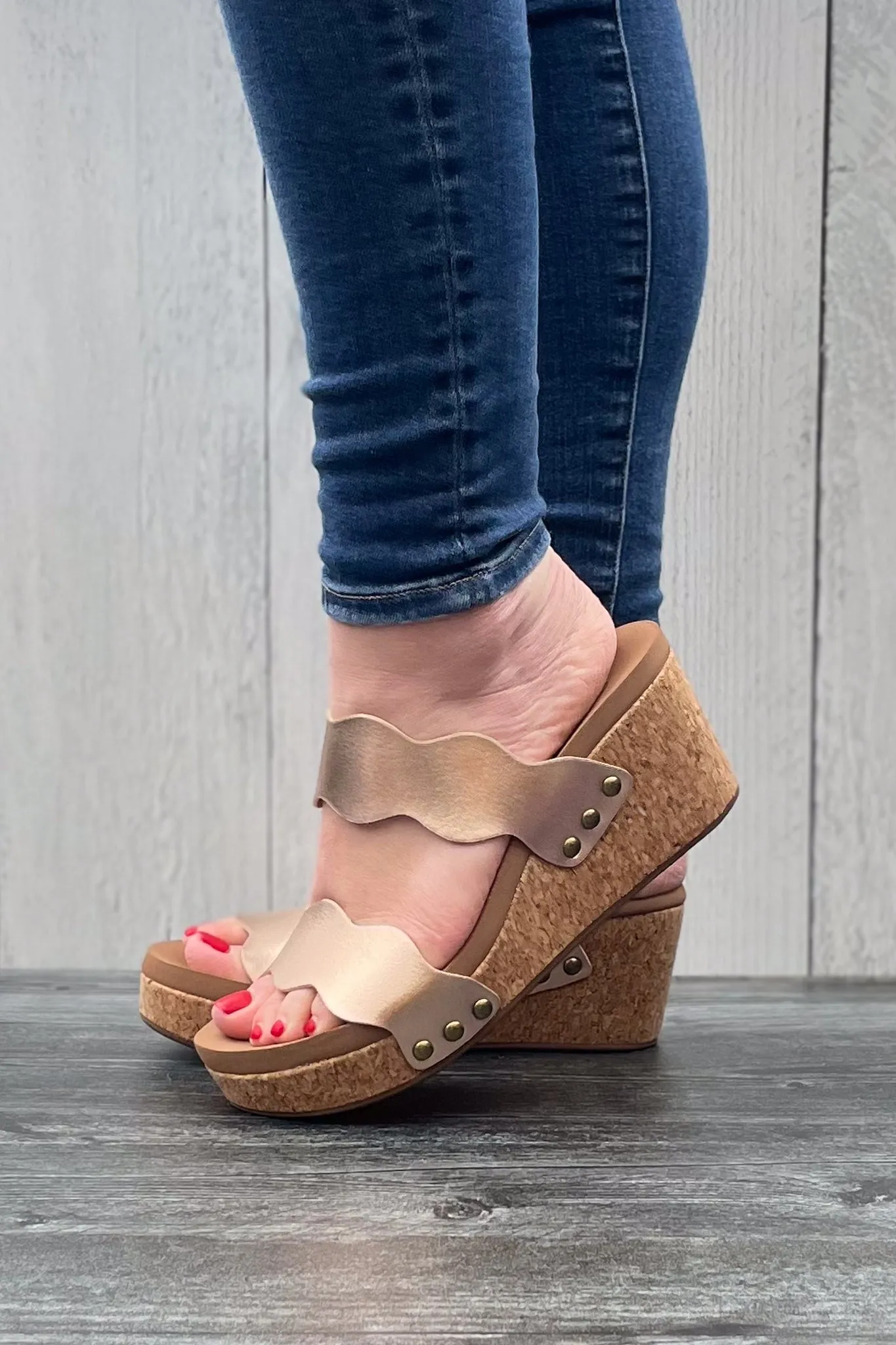 Corkys Obviously in Rose Gold