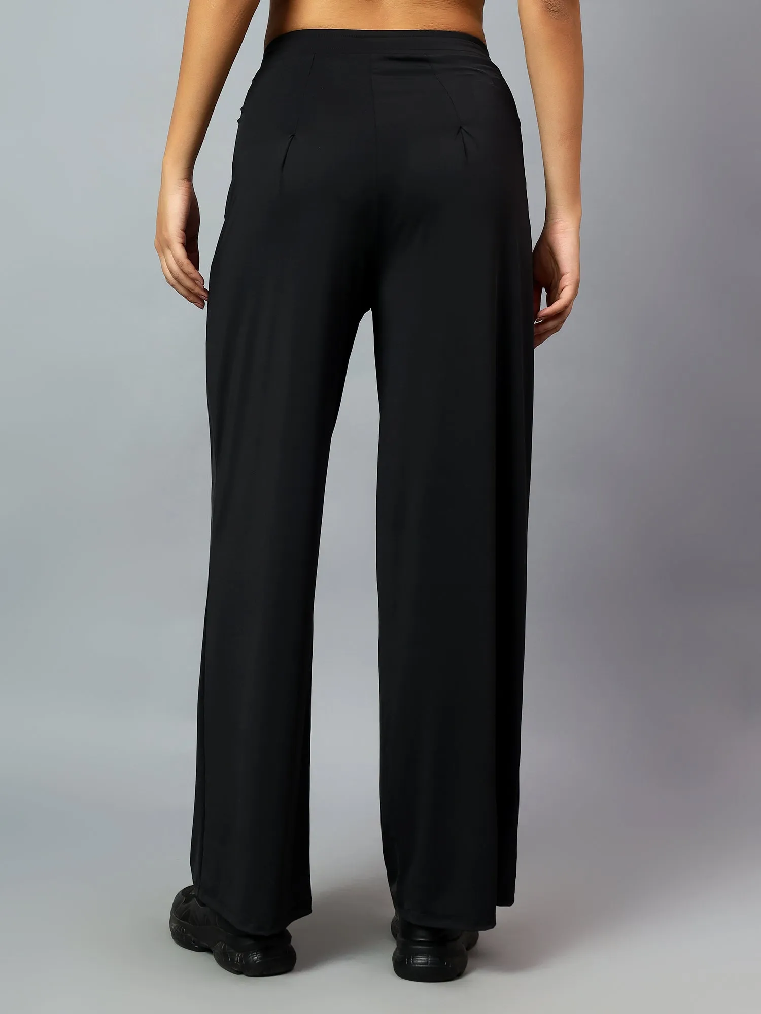 Fitkin Women's Black Relaxed Fit Pleated Bootcut Trackpant