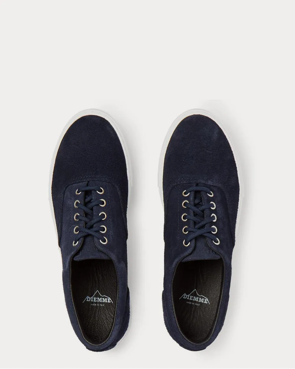 Iseo Suede  Navy low top sneakers