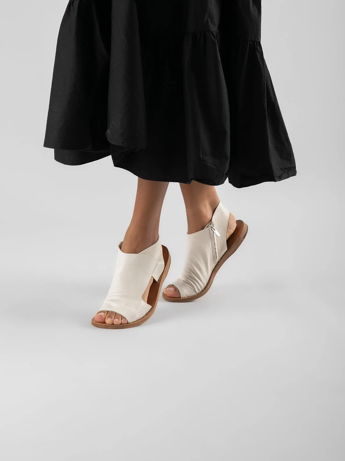 ITACA 033 - Brown Leather Sandals