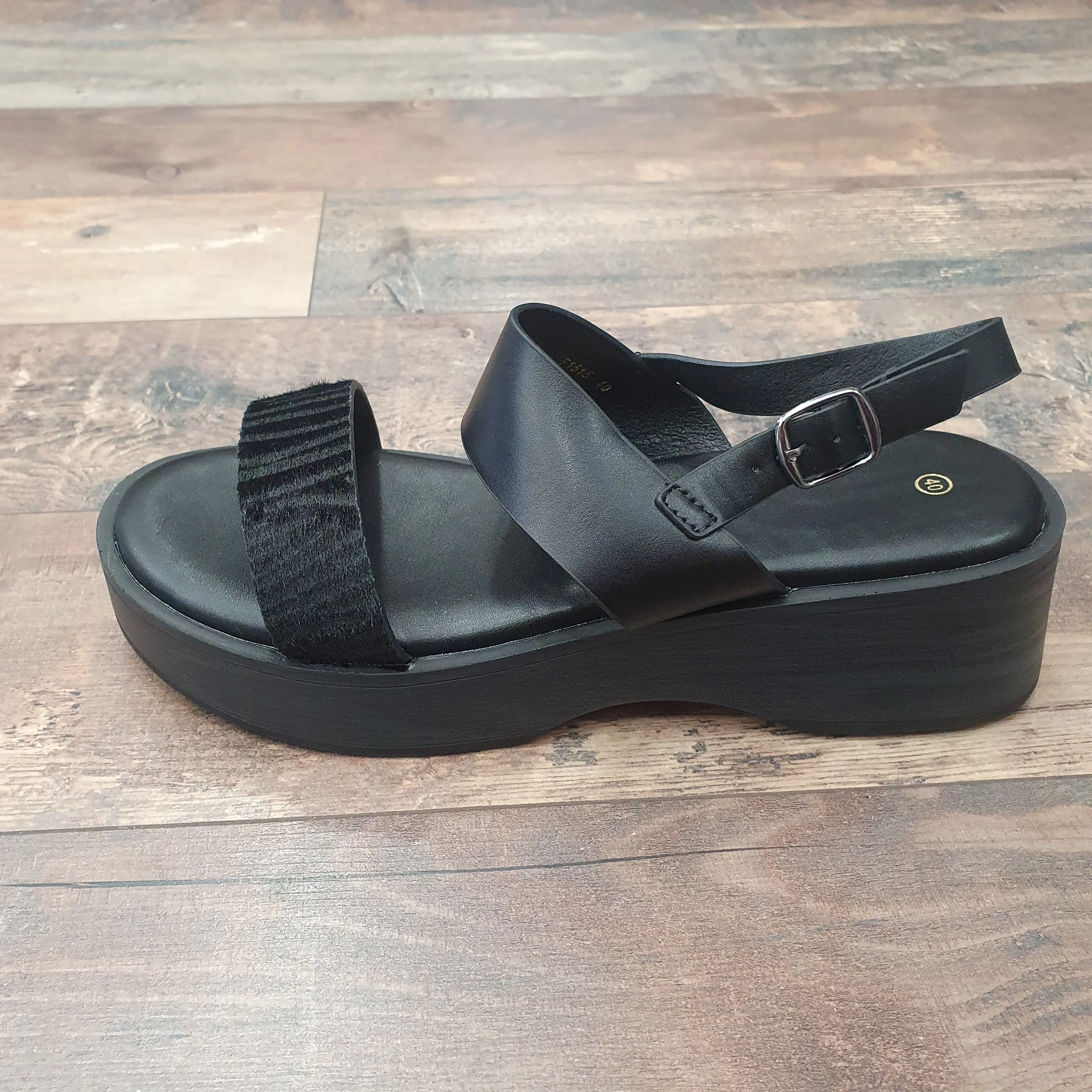 Lightweight Black Chunky Sandal