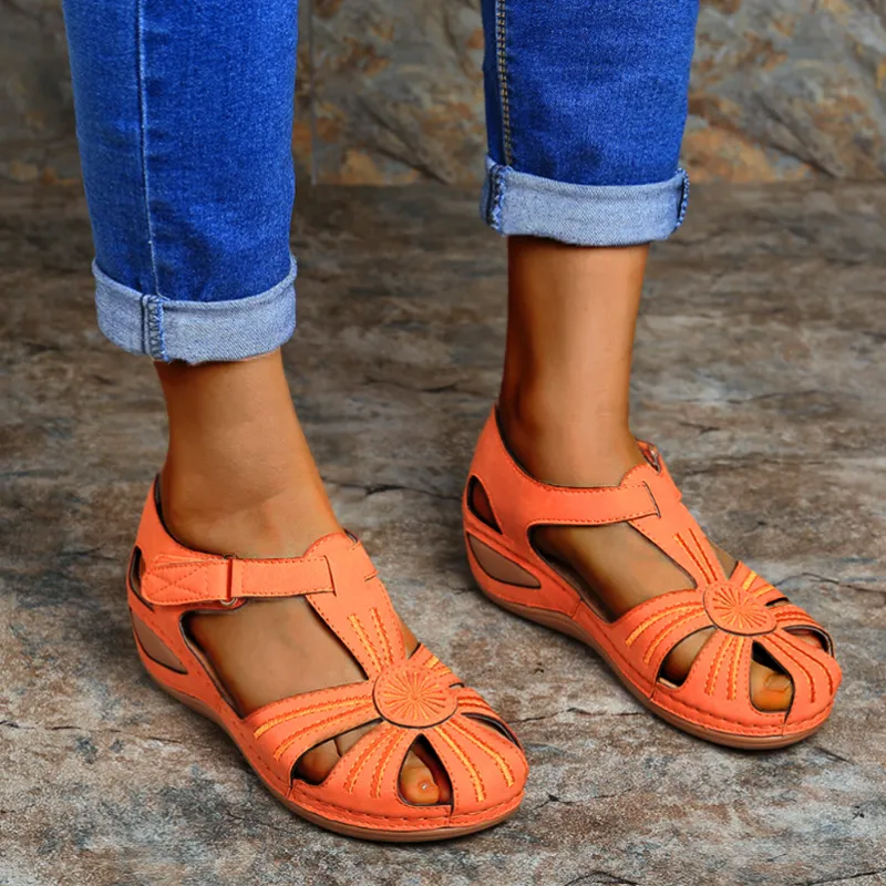 Nanccy Light Soft Bottom Comfortable Sandals