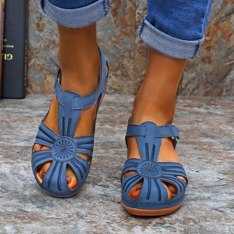 Nanccy Light Soft Bottom Comfortable Sandals