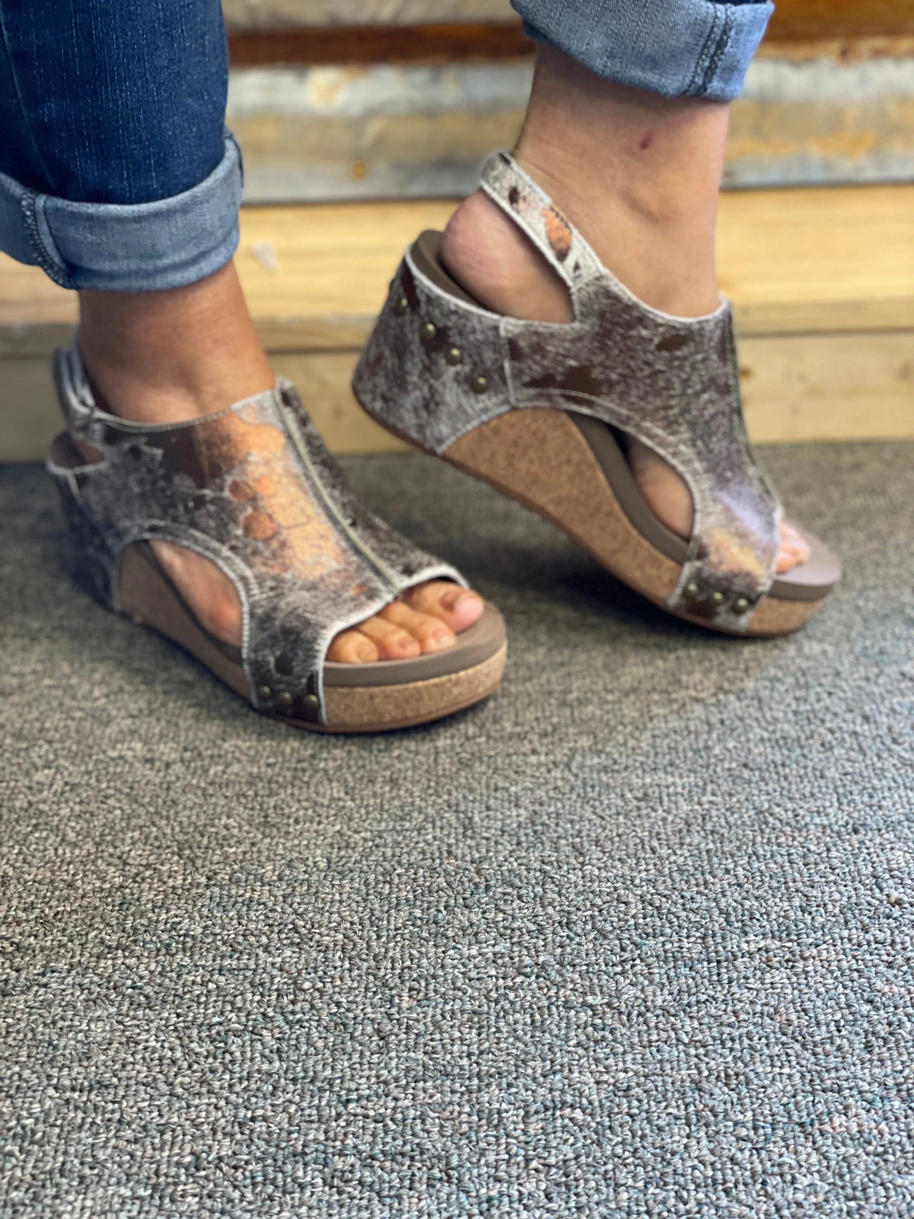 Pasture Bronze Wedges