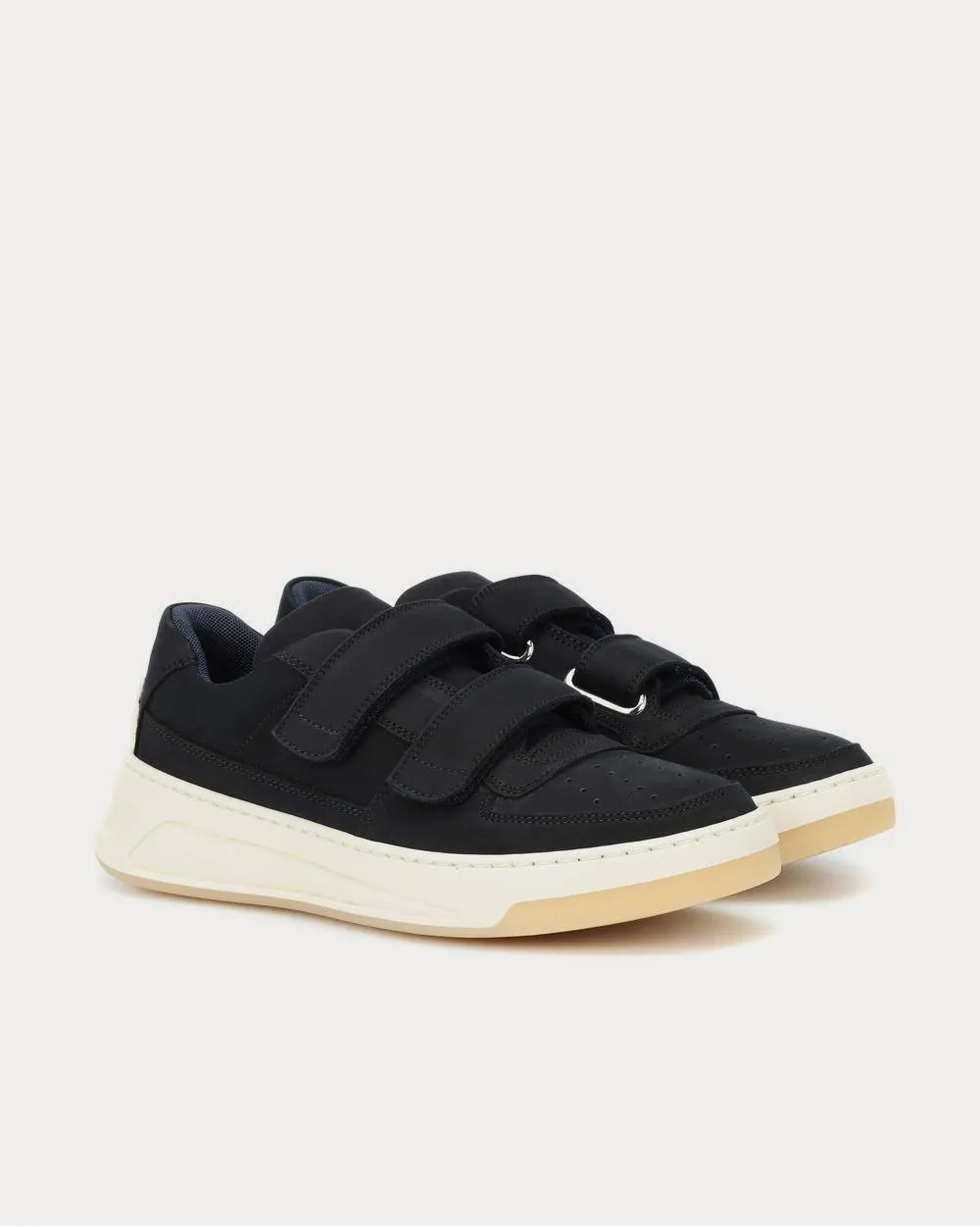 Steffey nubuck Black Low Top Sneakers