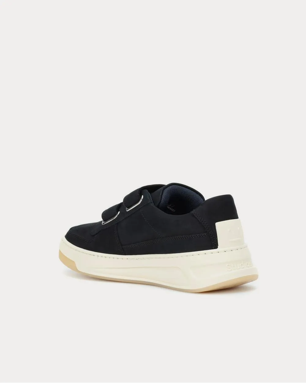 Steffey nubuck Black Low Top Sneakers