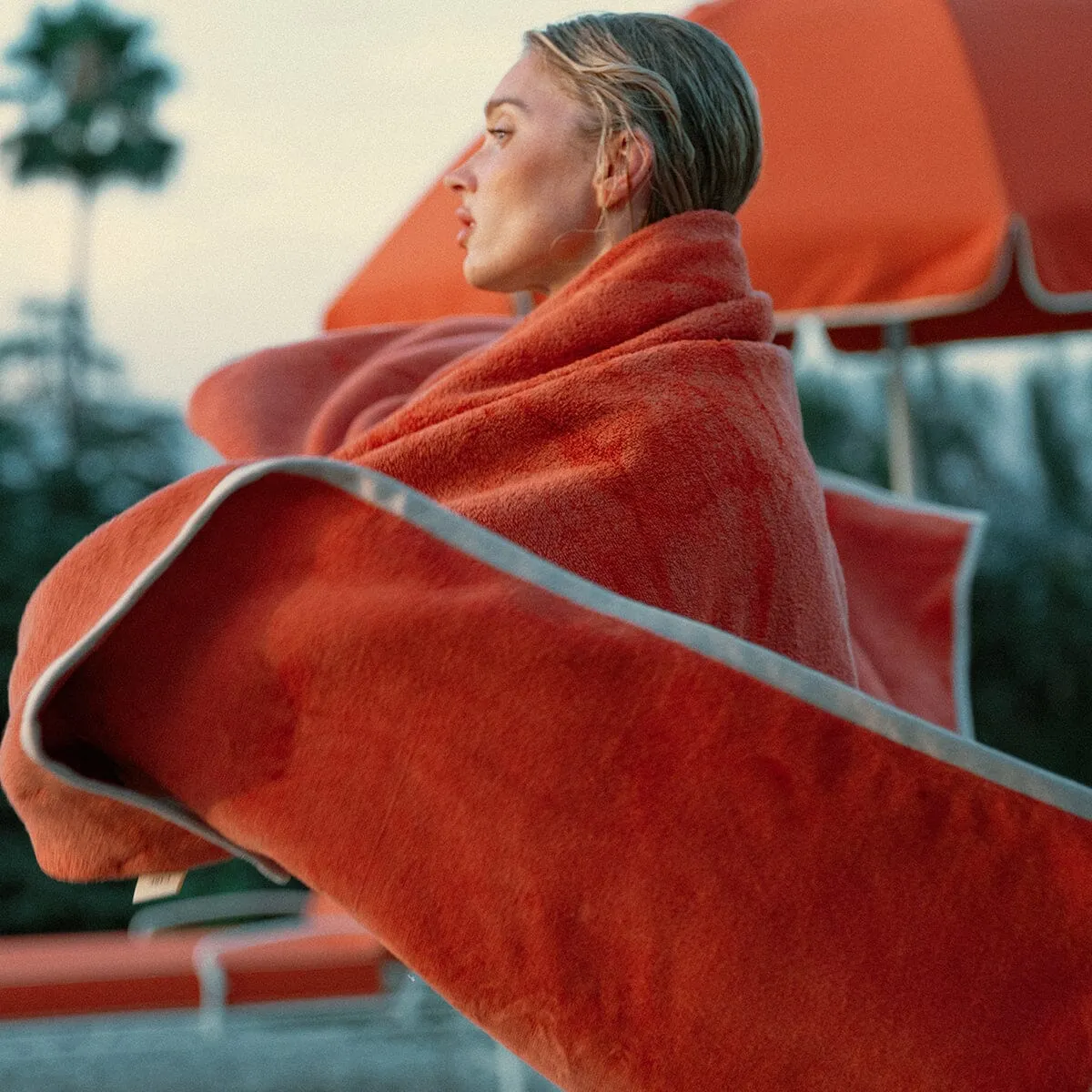 The Beach Towel - Elsa Red