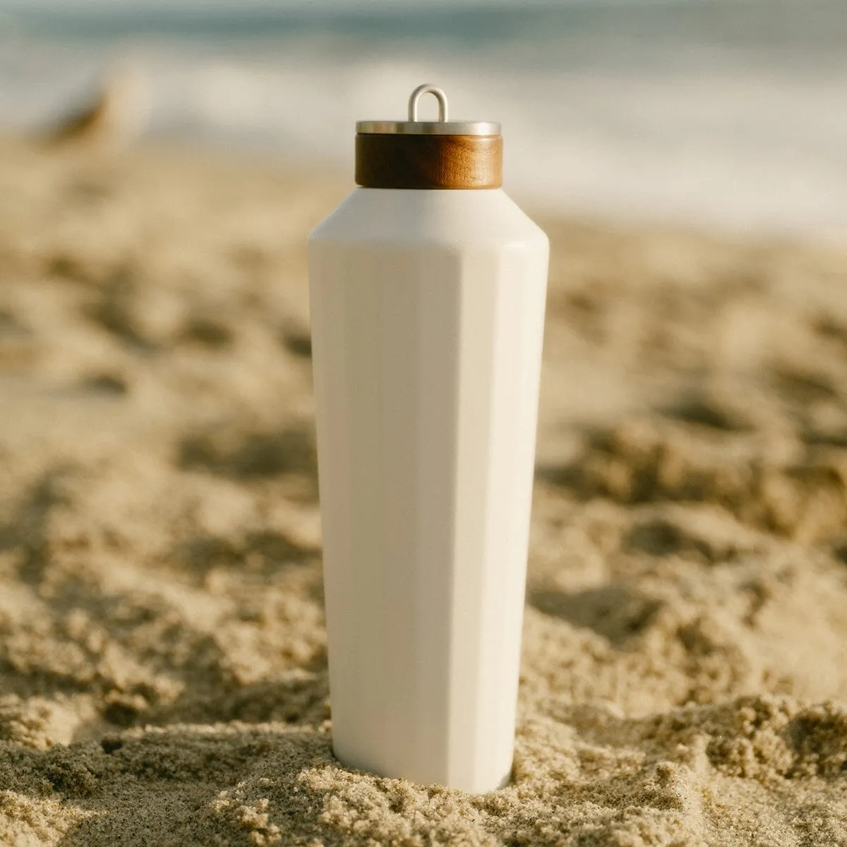 The Hemingway Drinkware - Flask - Antique White - 25 Oz / 750 ML