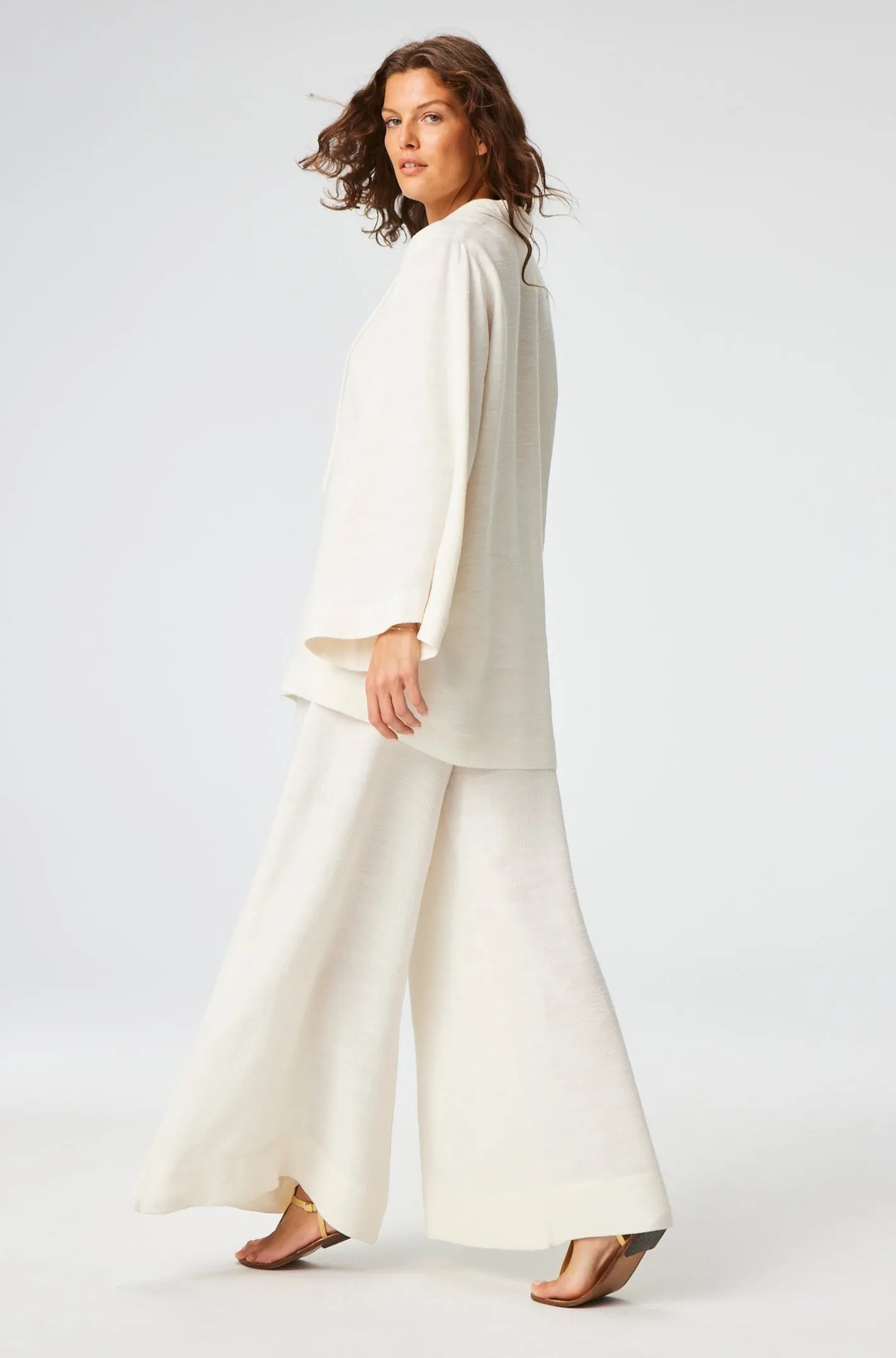 THE TUNIC in WHITE SHANTUNG