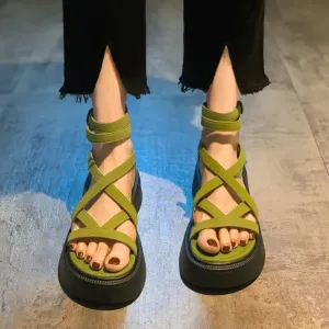 Thick soled Roman sandals for women in summer 2024 comfortable and versatile sandals
