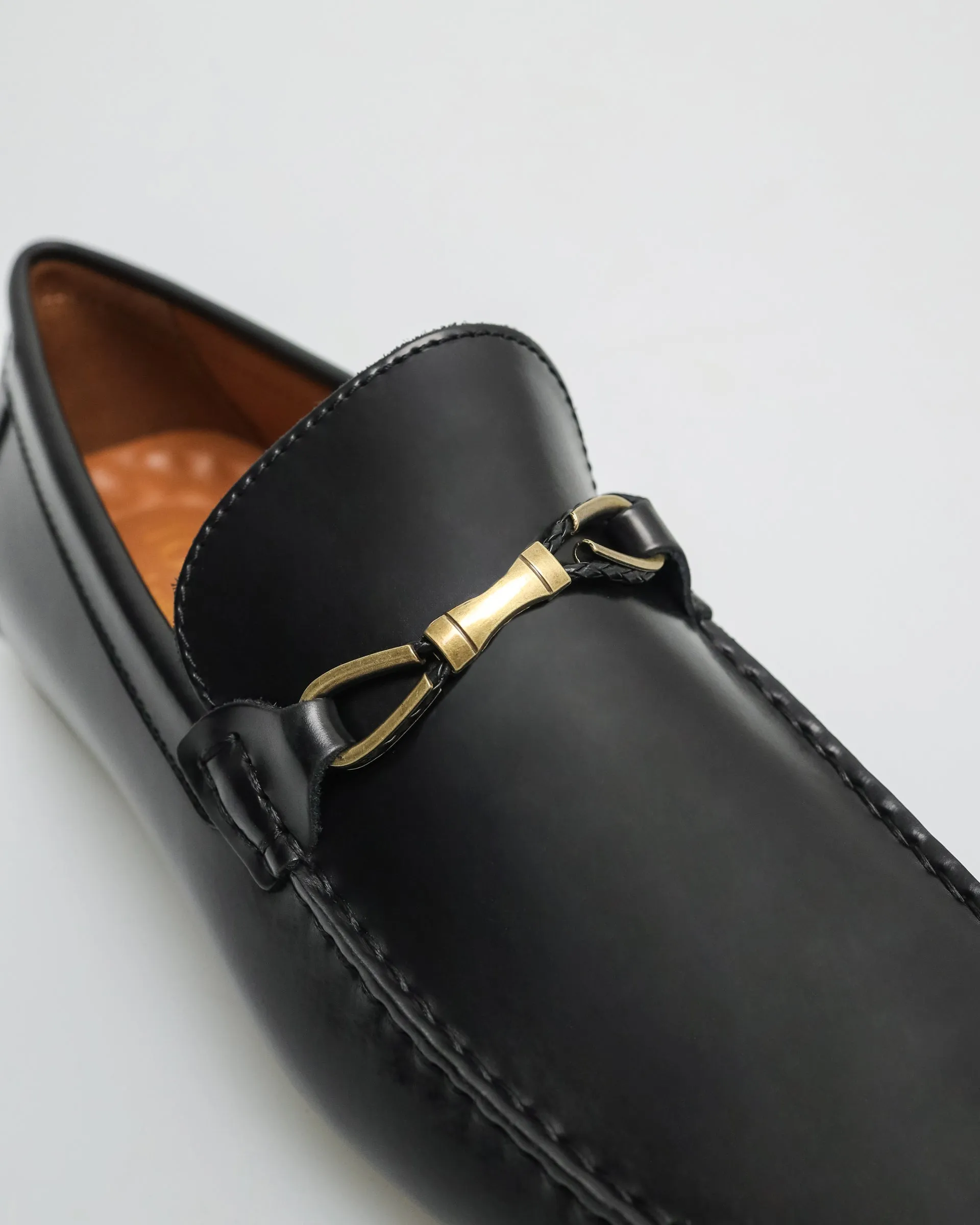 Tomaz C482 Buckle Moccasins