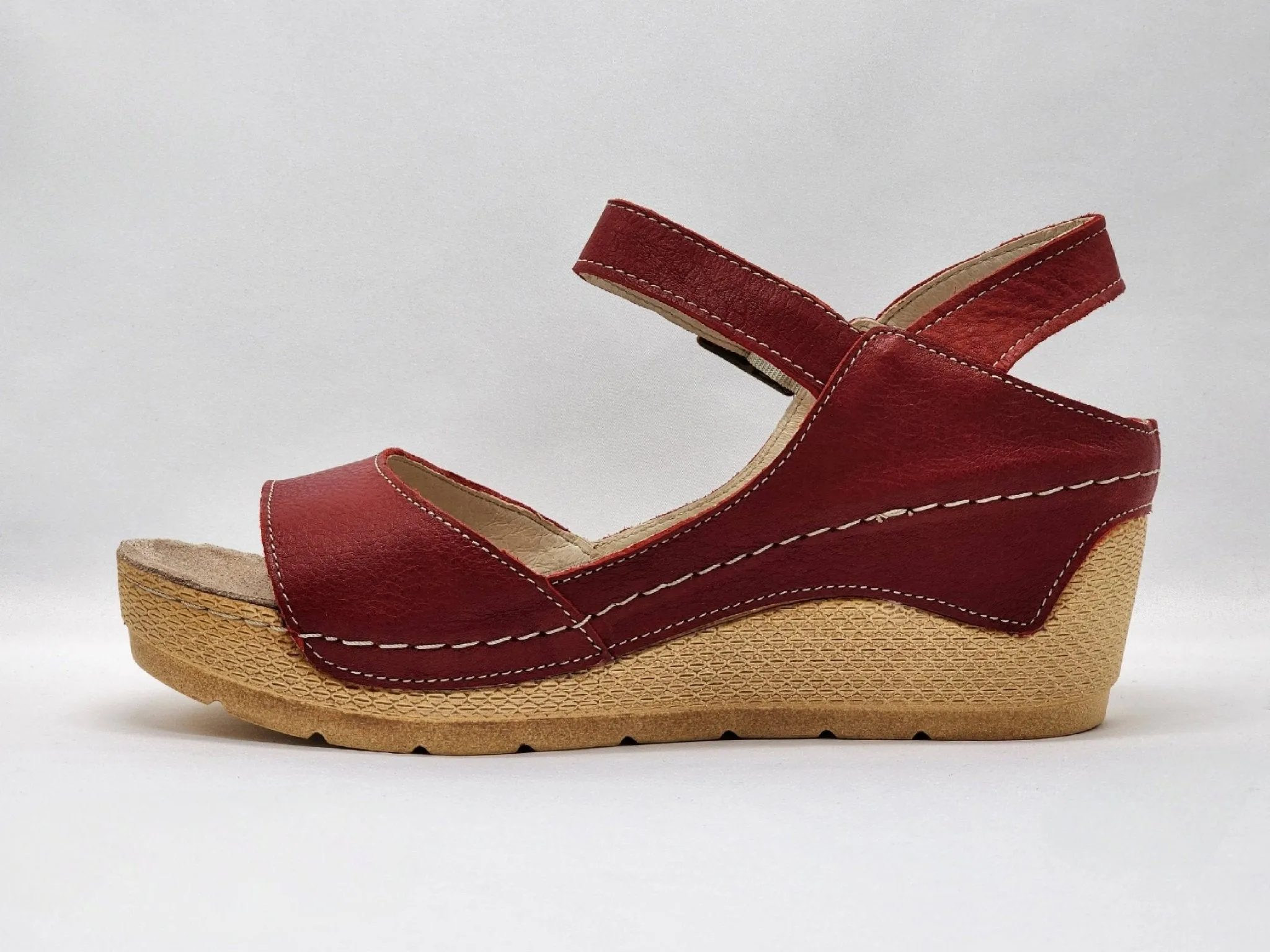 Women's Wedge Leather Sandals - Red